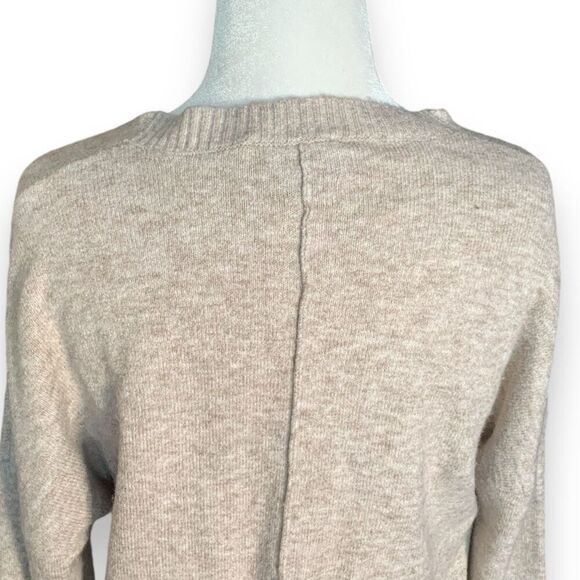 Express Sweater Heather Oatmeal Beige V-Neck Neutral Knit Pullover Wool Blend XS - Picture 4 of 11